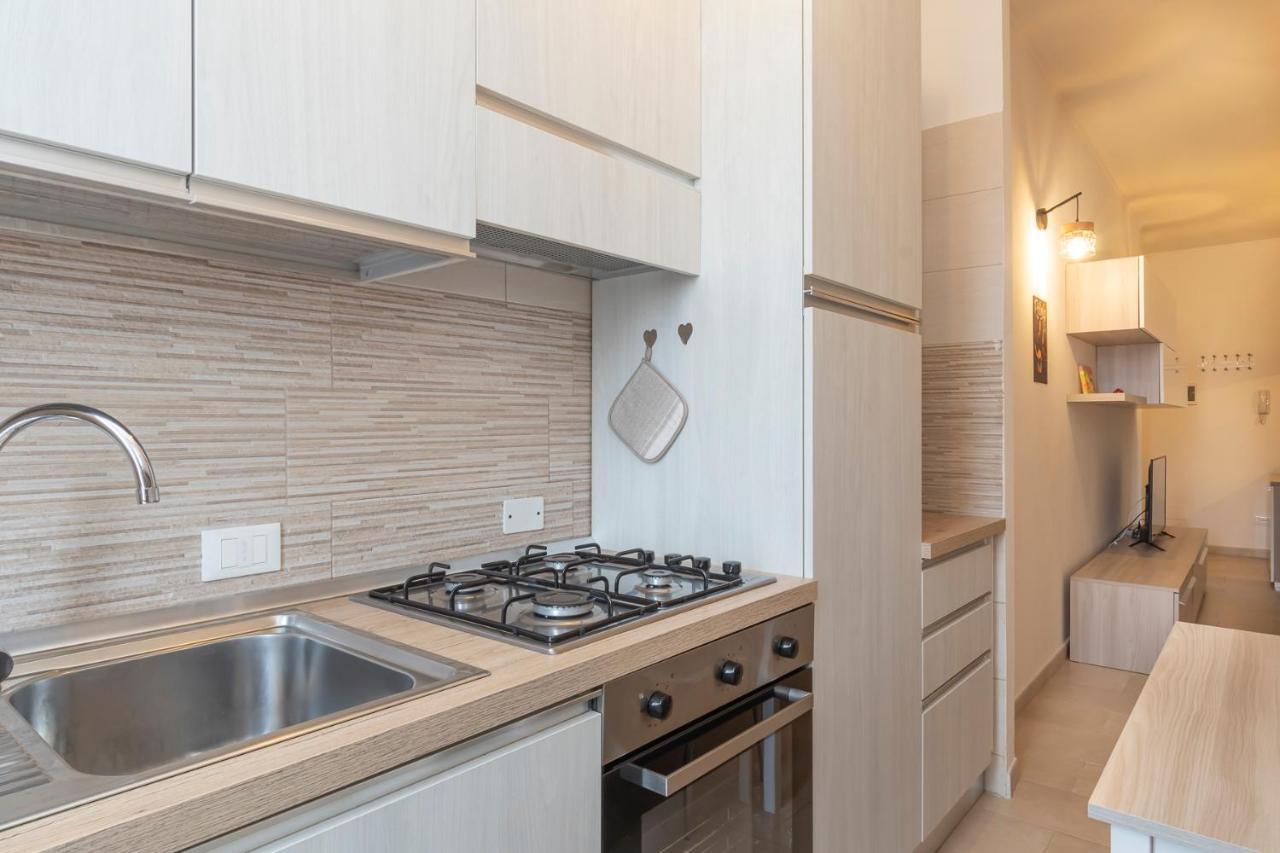 Luxury Apartment Near Navigli Carlo D'Adda 29 Milan Luaran gambar