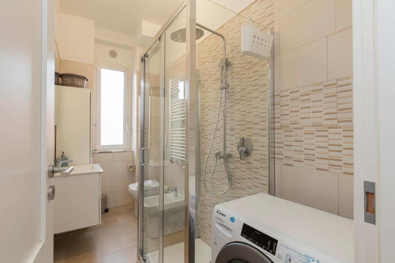 Luxury Apartment Near Navigli Carlo D'Adda 29 Milan Luaran gambar