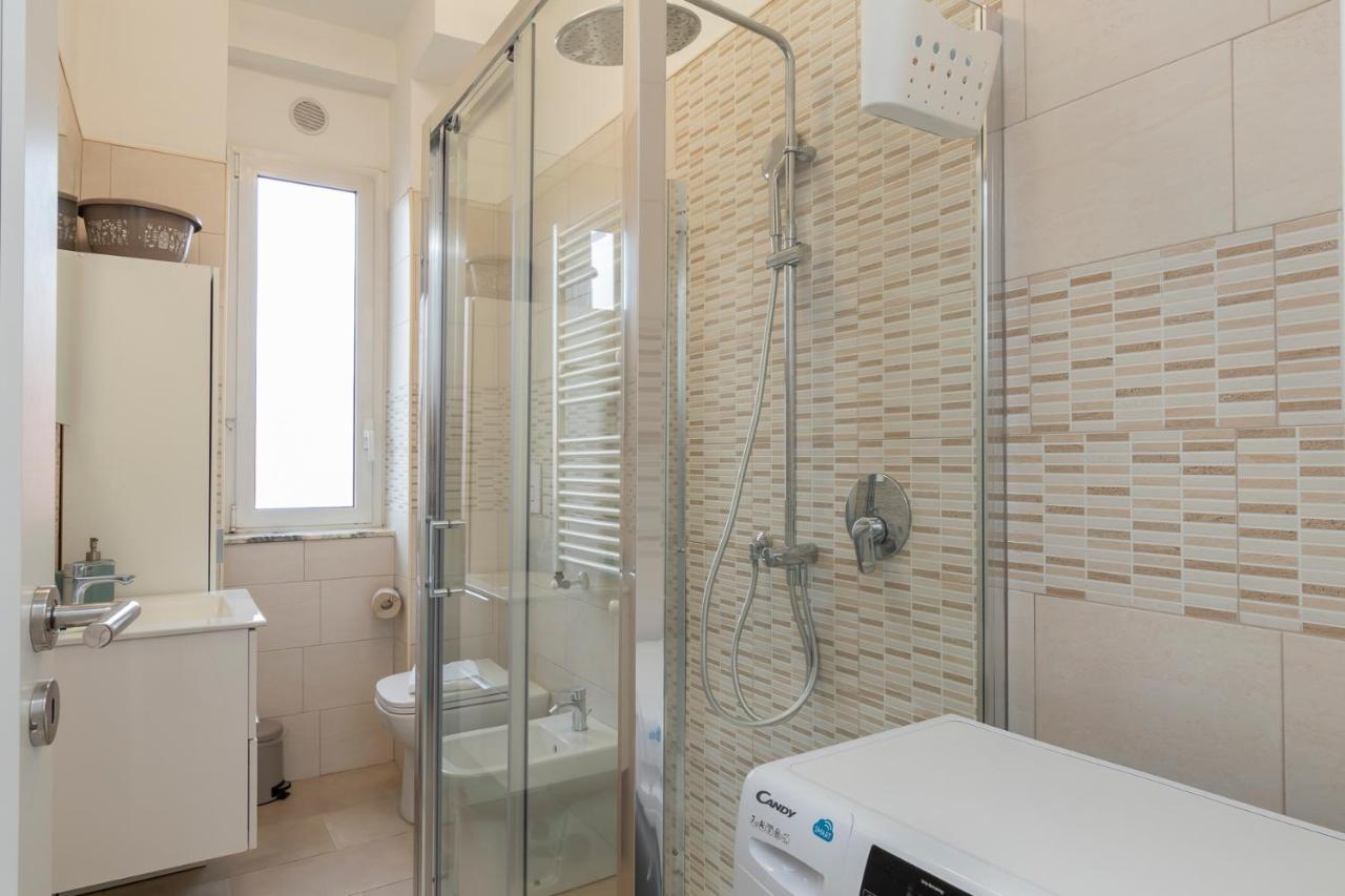 Luxury Apartment Near Navigli Carlo D'Adda 29 Milan Luaran gambar